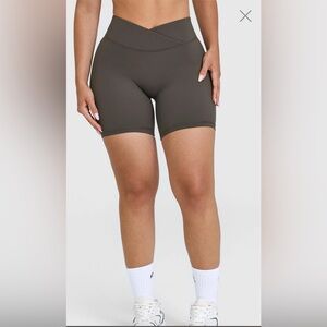 Oner Active Deep Taupe Unified Wrap Shorts 6” LARGE NWT